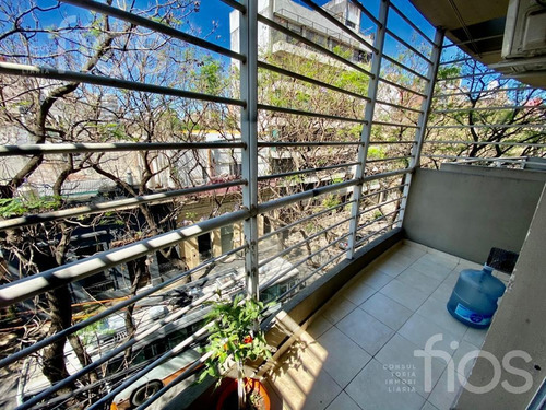 Venta-departamento - 2 Dormitorios-balcón-semipiso- Macrocentro