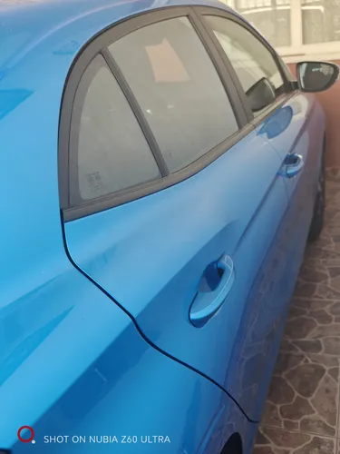 Híbrido Hatchback 1.5 Color Azul Automático