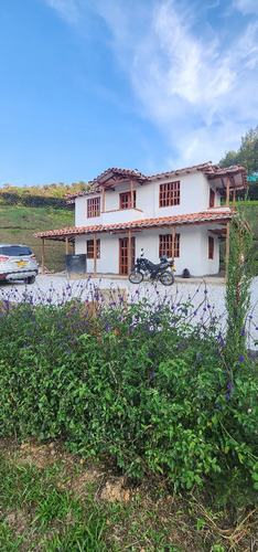 Casa De Campo Y Lote Peñol 1.550mt