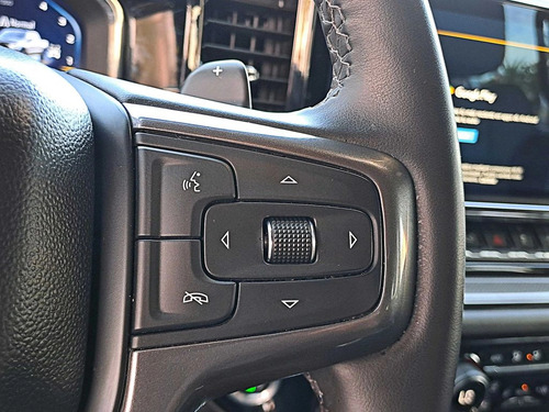 Chevrolet Silverado ZR2 6.2 4X4 AT