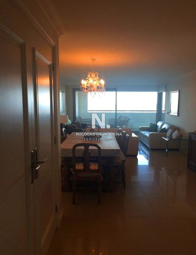Apartamento En Torre Imperiale - Tres Dormitorios En Suite- Ref: 412