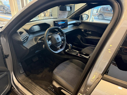 Peugeot 2008 1.0T Allure