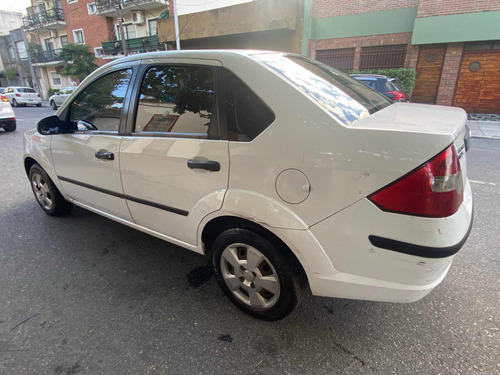 Ford Fiesta 1.6 Max Ambiente Plus Mp3