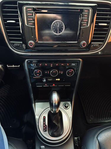 Volkswagen New Beetle 2.0 Luxury Turbo Rs At Argemotors