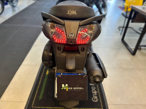 Citycom S 300i Cbs - 2024 - 5.720km - $24.990 - Clj