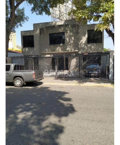 Alquiler Edificio Comercial Los Chaguaramos T300m2 C560m2