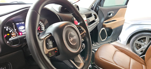 Jeep Renegade RENEGADE SPORT 1.8 4X2 FLEX 16V AUT.