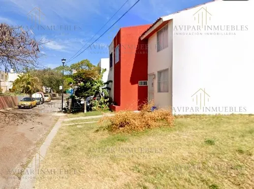 Venta De Casa En Loma De Málaga, Jalisco Jrg-053