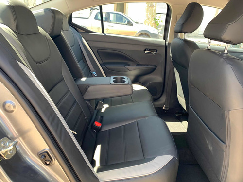 Nissan New Versa Exclusive Cvt