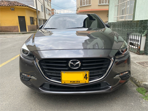 Mazda 3 2.0 Touring