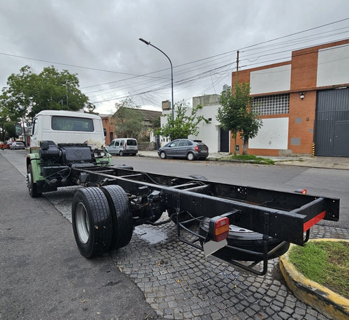 Volkswagen 13-180 Chasis Año 2009