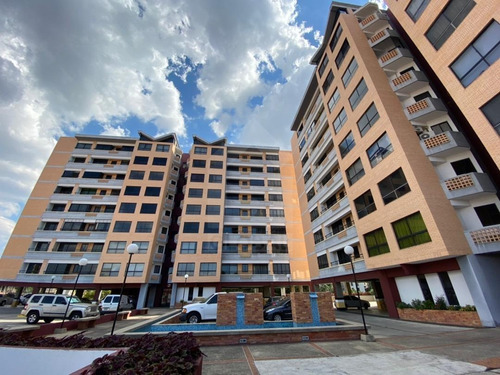 Imagen 1 de 9 de Global Vende Apartamento En Res. Otama Suites, Urb. Agua Blanca - Valencia (gla-1013)