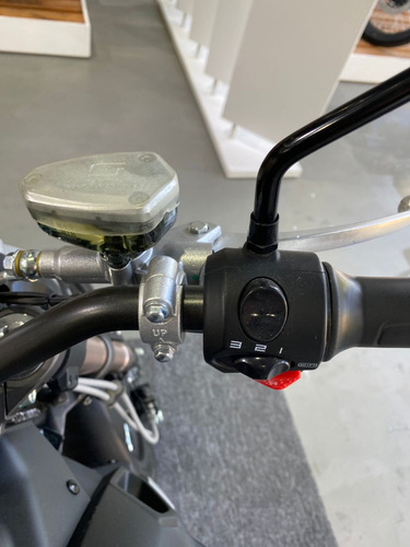 Imagen 8 de 20 de Moto Eléctrica Super Soco Tc Max