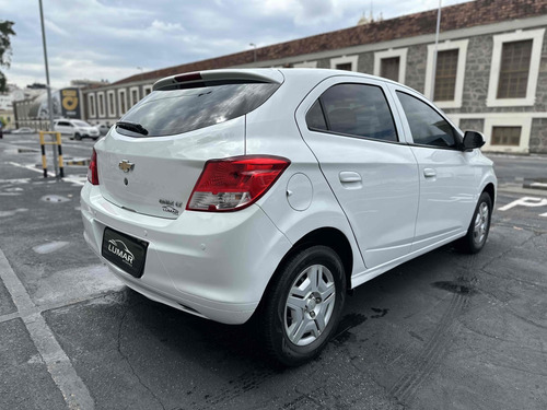 Chevrolet Onix 1.0 MPFI LT 8V FLEX 4P MANUAL