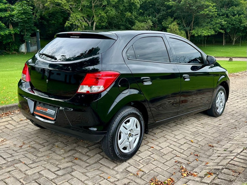 Chevrolet Onix 1.0 MPFI LT 8V FLEX 4P MANUAL