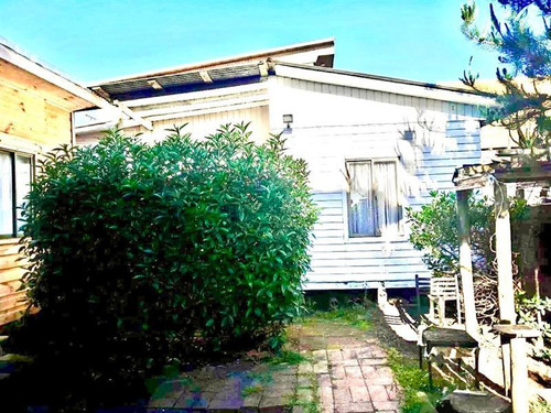 Casa En Venta De 3 Dorm. En Pelluhue