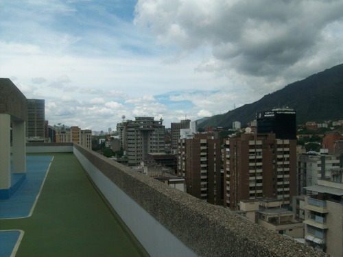 Imagen 7 de 9 de Alquilo Espectacular Apartamento En Los Palos Grandes Amoblado De Lujo 50 Metros