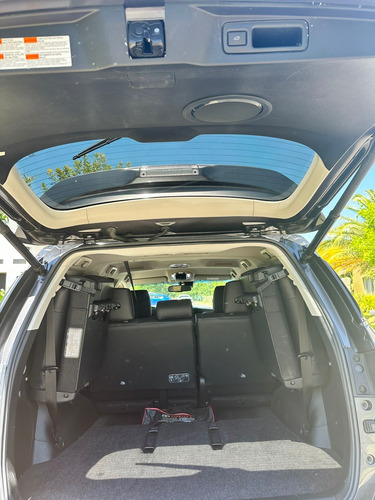 Toyota Hilux SW4 2.8 SRX 204 CV 7 asientos