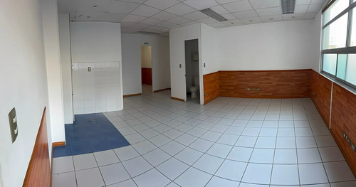 Se Vende Oficina En Edificio Estudio 14