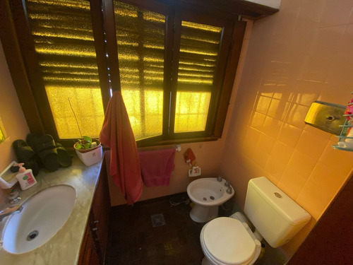 Casa En Venta En Lobos