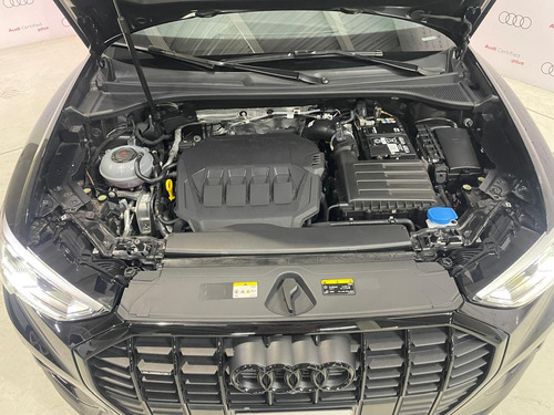 Audi Q3 2.0 40 Tfsi Select 180Hp At