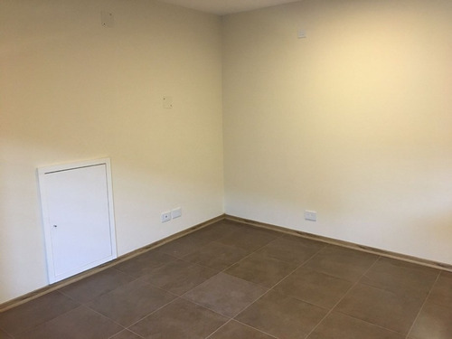 Imagen 6 de 14 de Departamento Tipo Casa En Venta En Remedios De Escalada Este