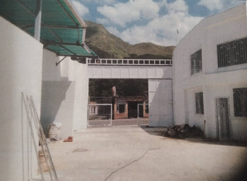 Imagen 4 de 14 de Johanna Castillo Alquila 04145951217 Galpon En Naguanagua La Entrada