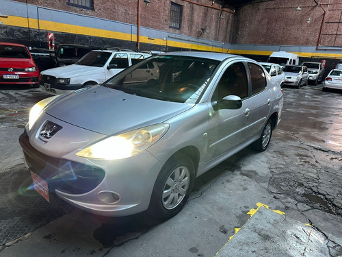 Peugeot 207 1.4 Xs