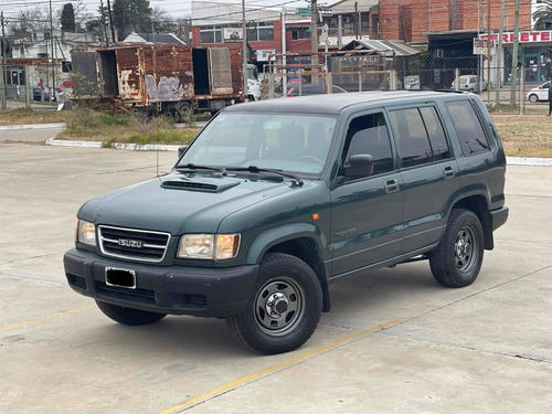 Imagen 4 de 21 de Isuzu Trooper 4x4 Laufran Automotores