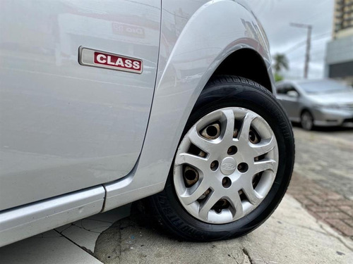 Ford Fiesta Sedan 1.6 Rocam (flex) Flex Manual