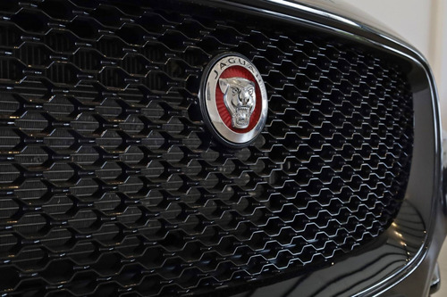 Imagem 7 de 15 de Jaguar F-pace 3.0 V6 Supercharged R-sport Awd 4p