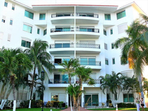 Condo For Sale With Panoramic View In Cancún Hotel Zone