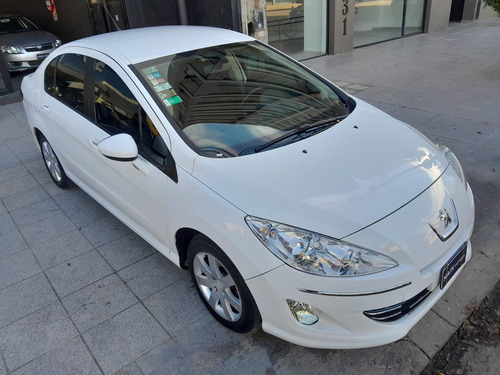 Peugeot 408 2.0 Allure 143cv