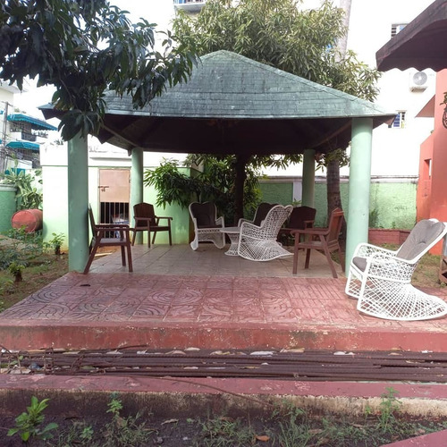 Imagen 2 de 6 de Vendo Casa Vista Hermosa Necesita Remodelacion