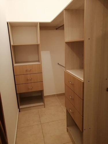 Preciosa Casa En Sonterra, 3 Habitaciones, 2.5 Baños, Equipada, 2.5 Baños,.