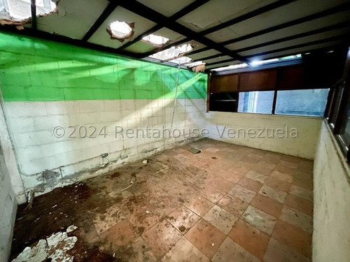 Erika Armeya Vende: Galpón En Zona Industrial I De Barquisimeto Flex: 25-407