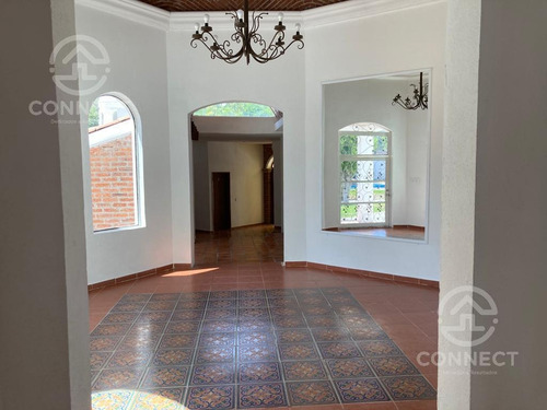 Imagen 5 de 27 de Casa - Fraccionamiento Lomas De Comanjilla