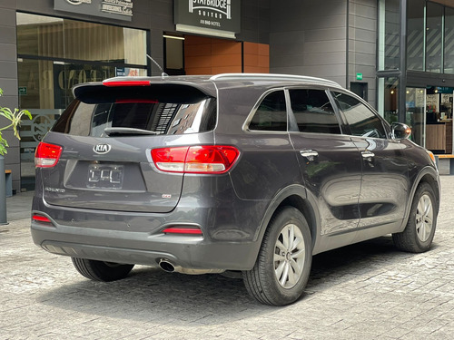 Kia Sorento 2.4 Lx At