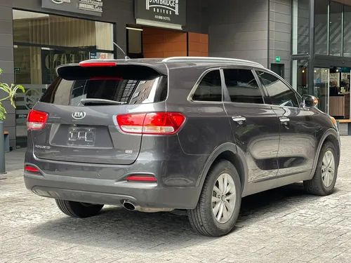Kia Sorento 2.4 Lx At