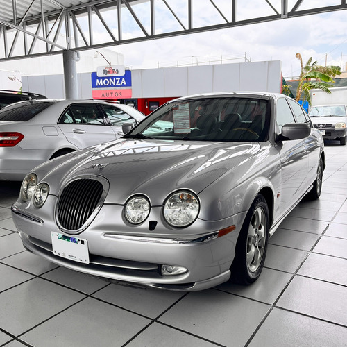 Jaguar X Type 2001 V6
