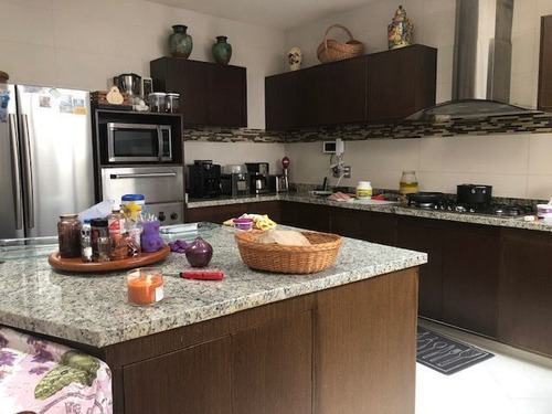 Casa En Venta, Un Nivel Ubicada En Club De Ev14842