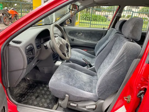 Mitsubishi Lancer 1.6 Glxi