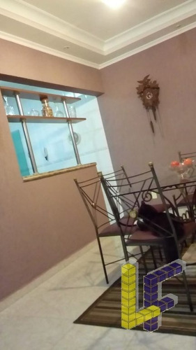 Imagem 3 de 9 de Apartamento - B. Nova Gerty - 17033