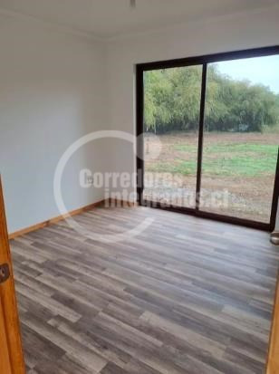 Parcela De 5.000m2 Con Casa Nueva De 3d-2b, Sector Luanco