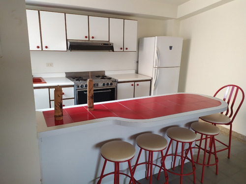Imagen 7 de 12 de Apartamento Full Amoblado Venta En Varadero Los Canales De Rio Chico Vista Espectacular
