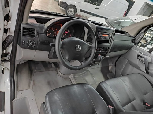 Imagem 8 de 11 de Sprinter Furgao Completa Ano 2016