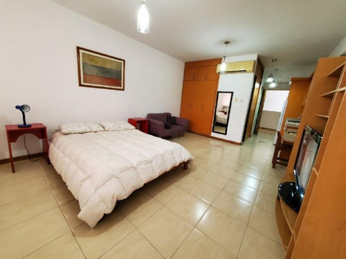 Imagen 7 de 9 de Apartamento Mono Ambiente En Alquiler Por Dias Totalmente Amoblado Y Equipado En La Trigaleña Valencia Carabobo