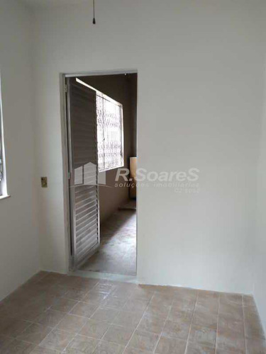 Imagem 5 de 15 de Boa Casa Frente De Rua Com 2 Quartos - Vvca20168