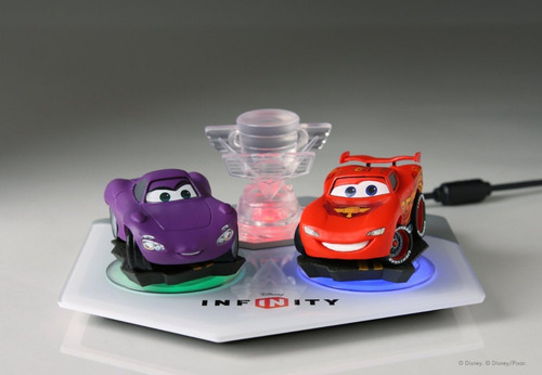 Disney Infinity Playset Carros - Relâmpago Mcqueen + Holly