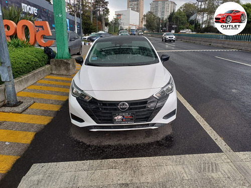 Nissan Versa 1.6 Advance Mt